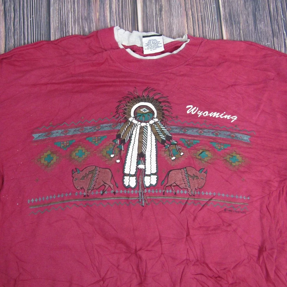 Signal Sports T-Shirt Mens XL Maroon Vintage 90s Wyoming‎ Bison Native Graphic
